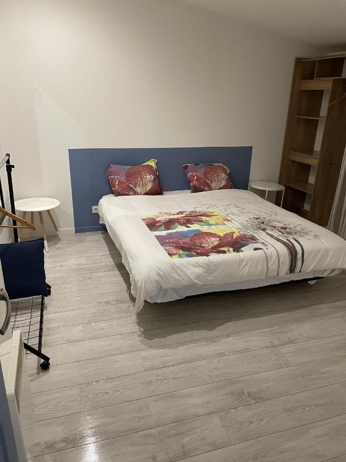 Appartshotels'De Ville Bourg-les-Valence Bilik gambar