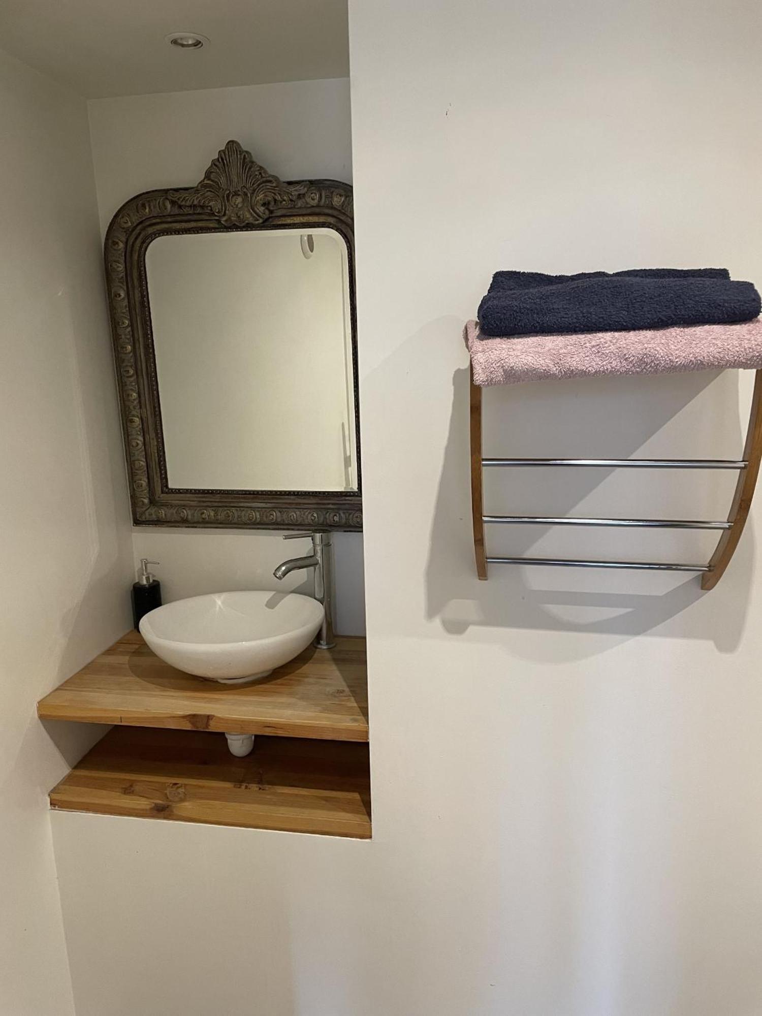 Appartshotels'De Ville Bourg-les-Valence Bilik gambar