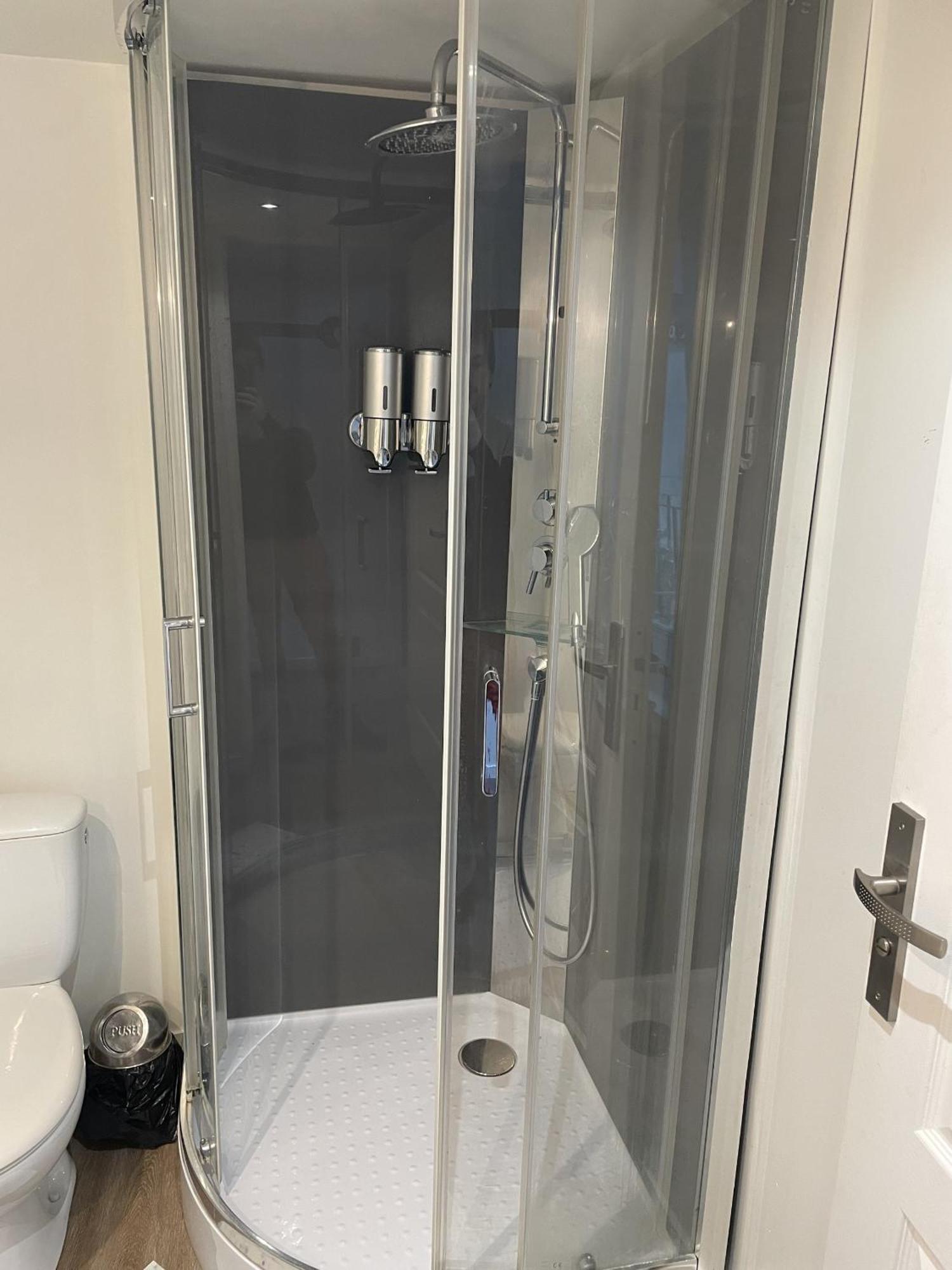 Appartshotels'De Ville Bourg-les-Valence Bilik gambar