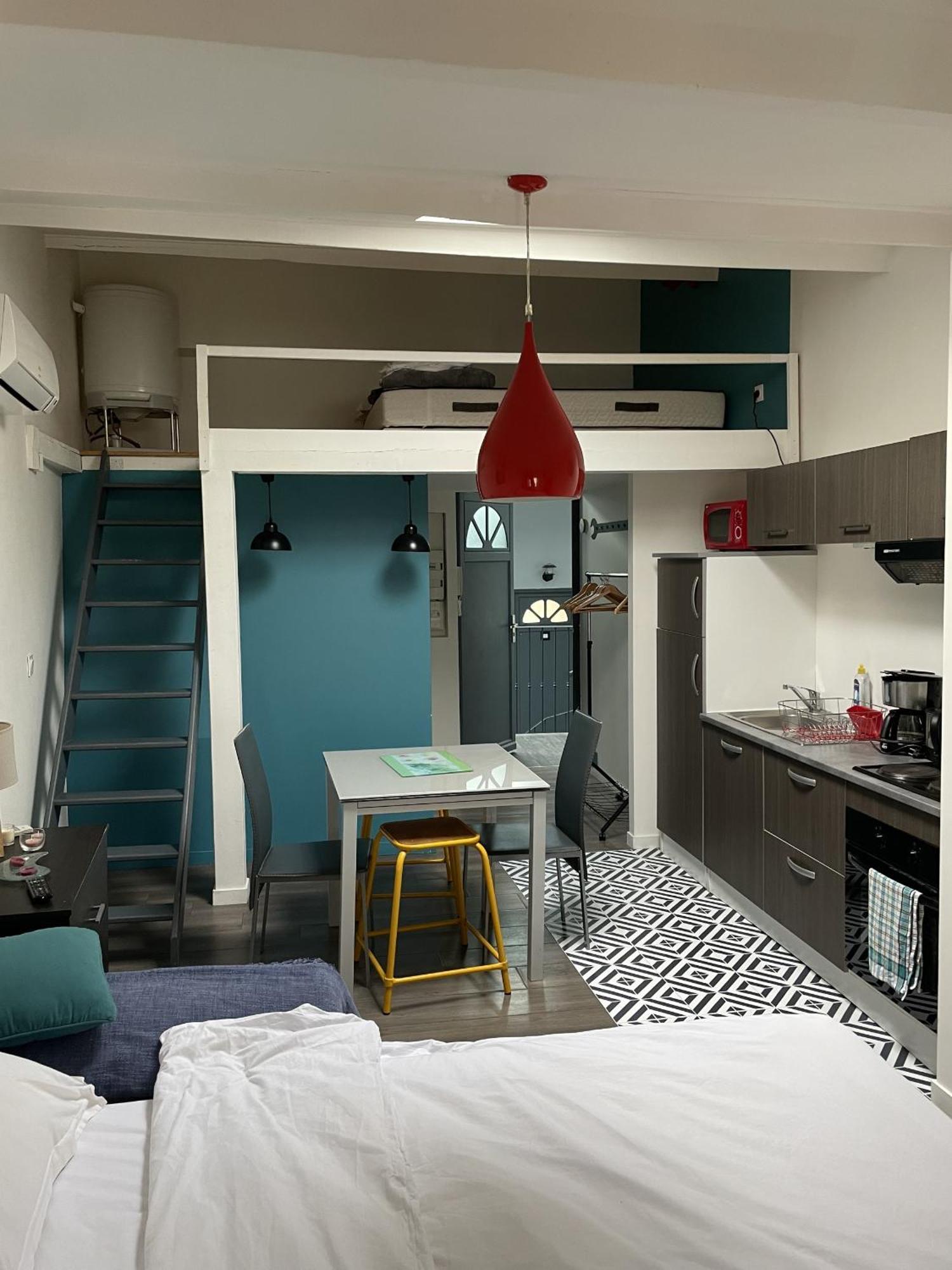 Appartshotels'De Ville Bourg-les-Valence Bilik gambar